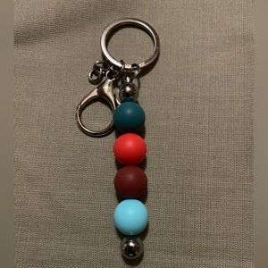 Silicone bead keychain